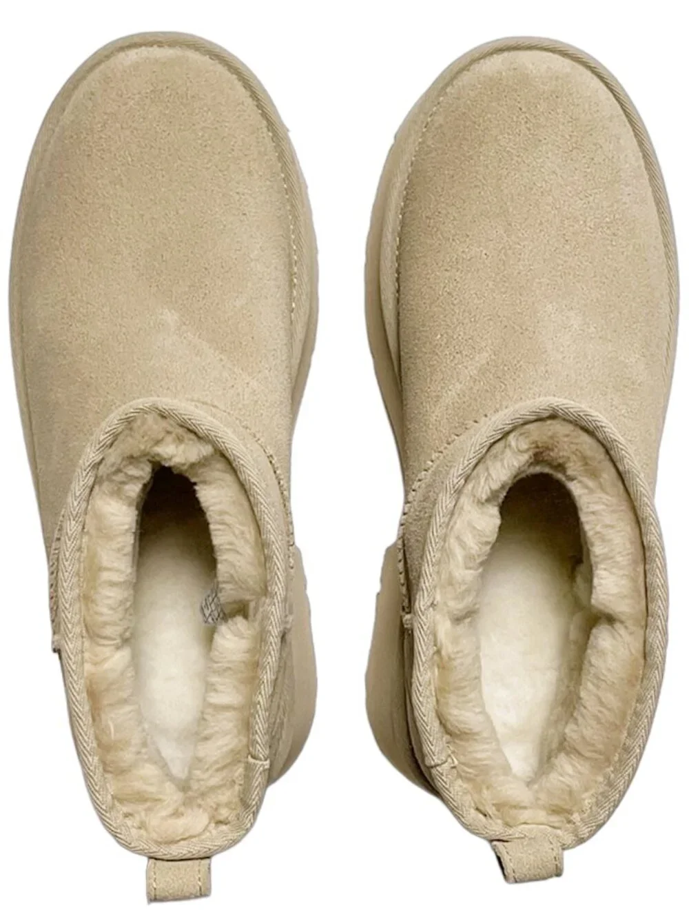 UGG Classic Ultra Mini New Heights Platform Boots Cream Sz 9